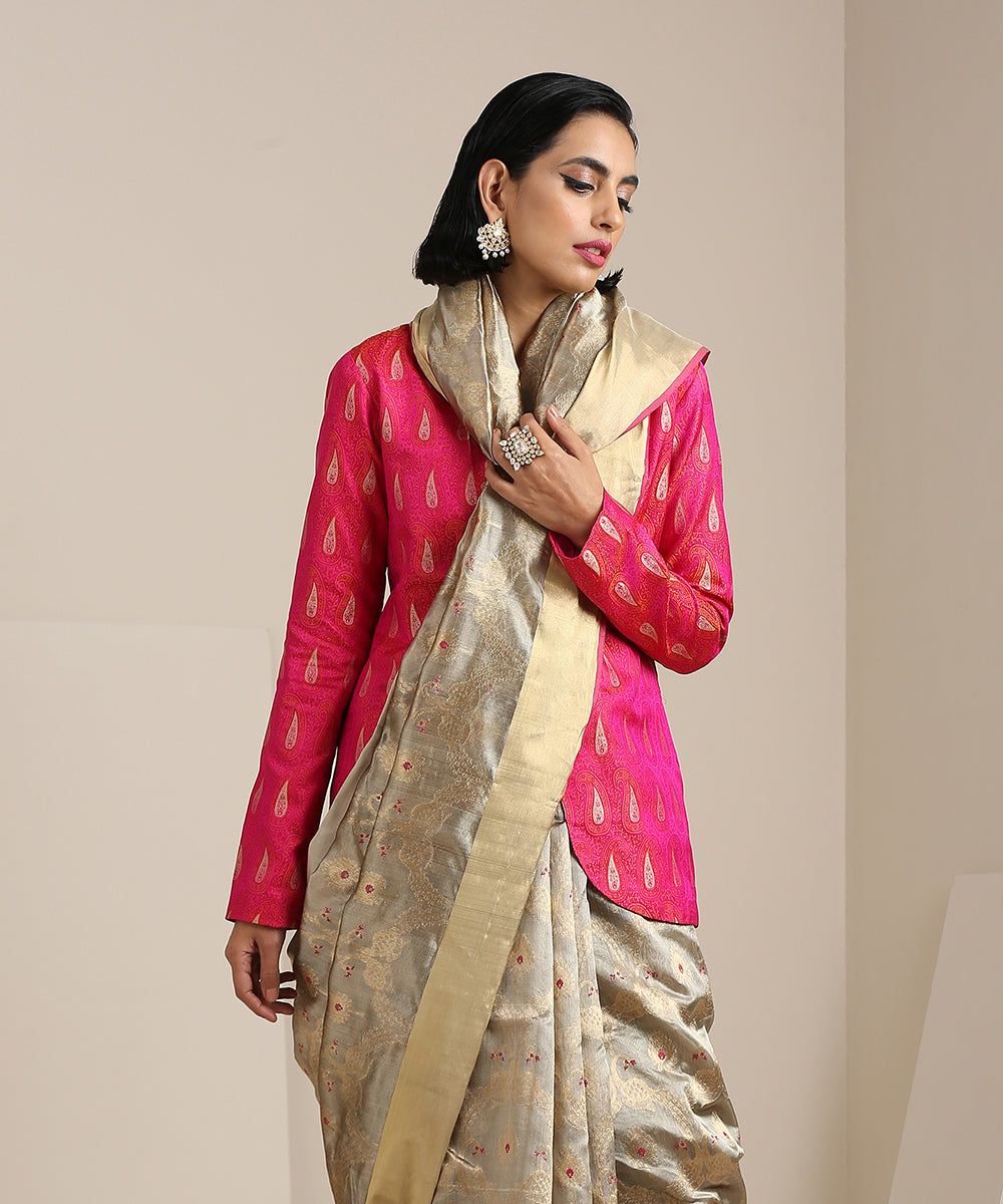 Handloom_Grey_Silk_Chanderi_Jangla_Saree_With_Birds_Motifs_WeaverStory_01