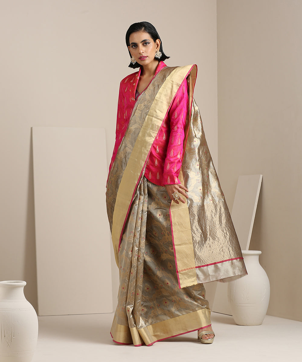 Handloom_Grey_Silk_Chanderi_Jangla_Saree_With_Birds_Motifs_WeaverStory_02