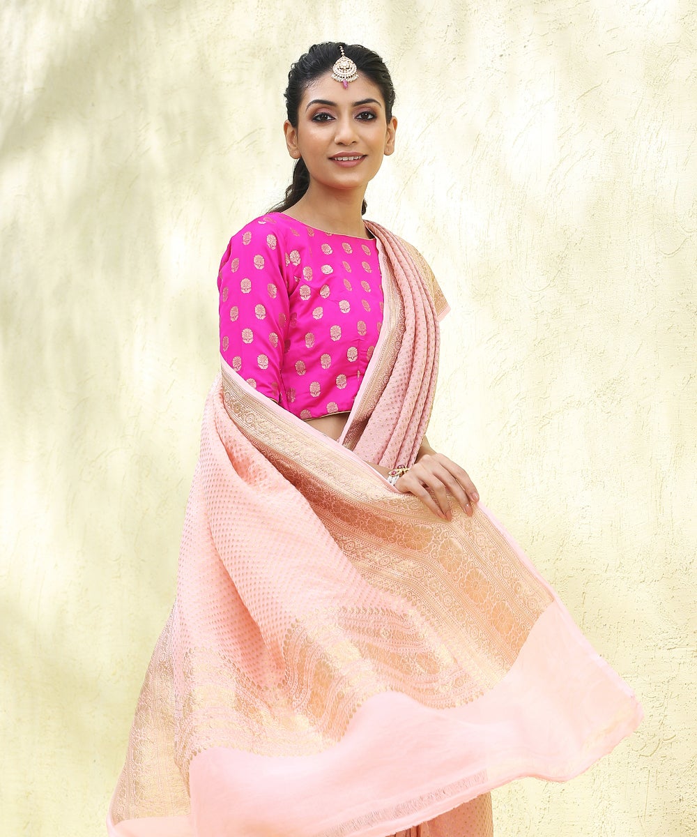 Handloom_Peach_Georgette_Zari_Tanchoi_Banarasi_Saree_With_Kadhwa_Border_WeaverStory_01