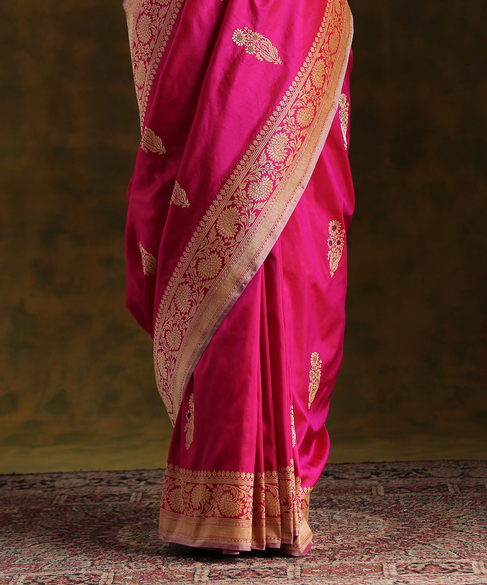 Pink_Handloom_Pure_Katan_Silk_Banarasi_Saree_with_Kadhwa_Booti_WeaverStory_04