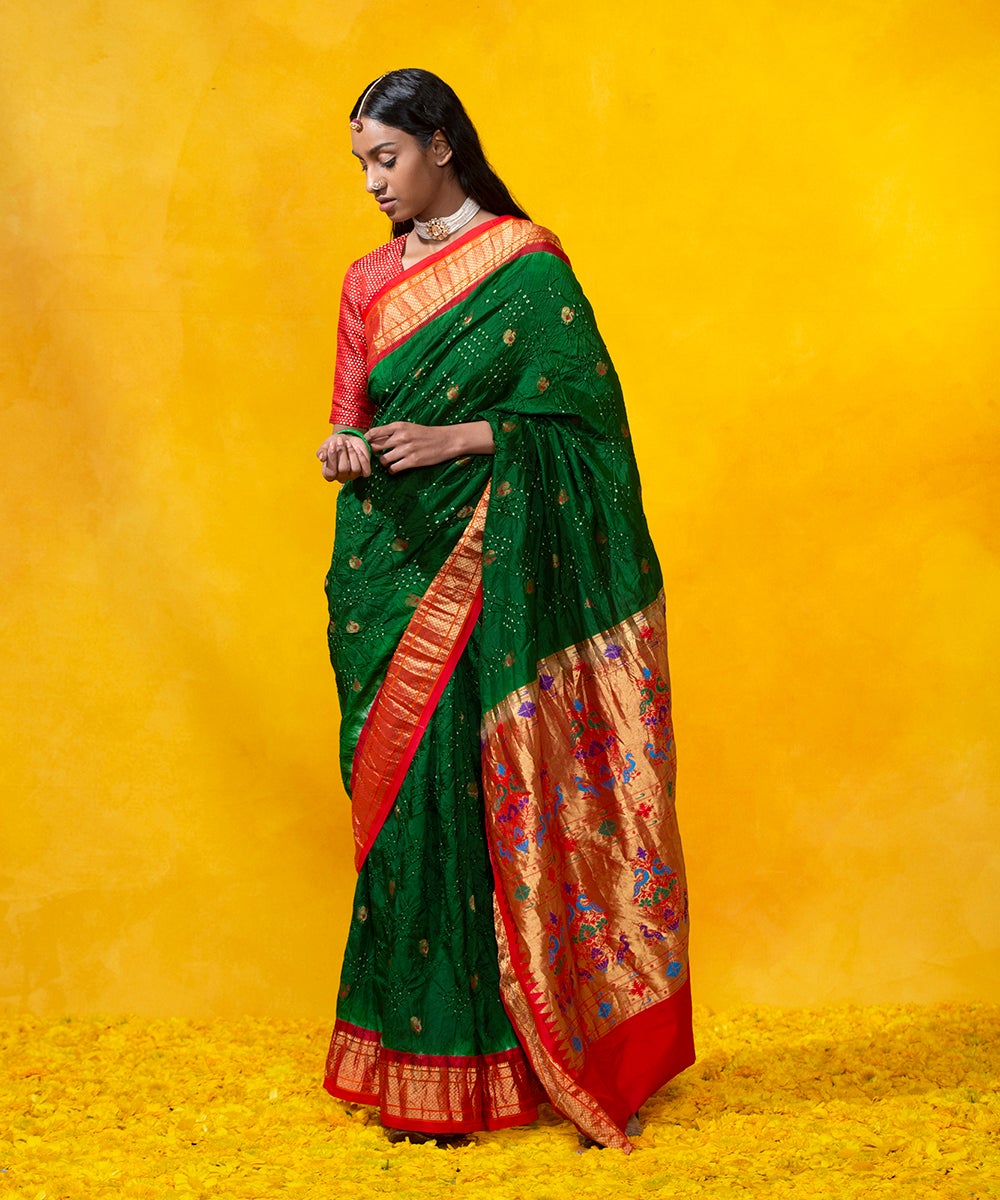 Handloom_Green_Paithani_Mulberry_Silk_Bandhani_Saree_With_Red_Border_WeaverStory_02