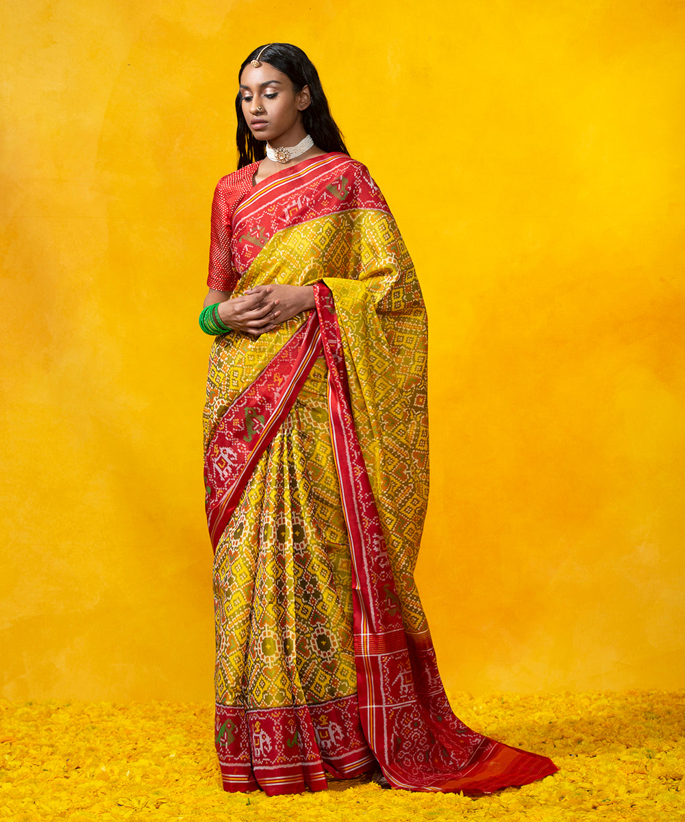 Handloom_Yellow_Mulberry_Silk_Patola_Saree_With_Red_Border_Pallu_WeaverStory_02