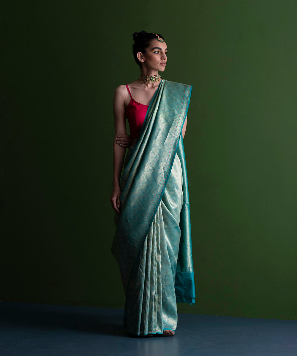 Handloom_Green_Kimkhab_Pure_Katan_Silk_Banarasi_Saree_with_Pink_Blouse_WeaverStory_02