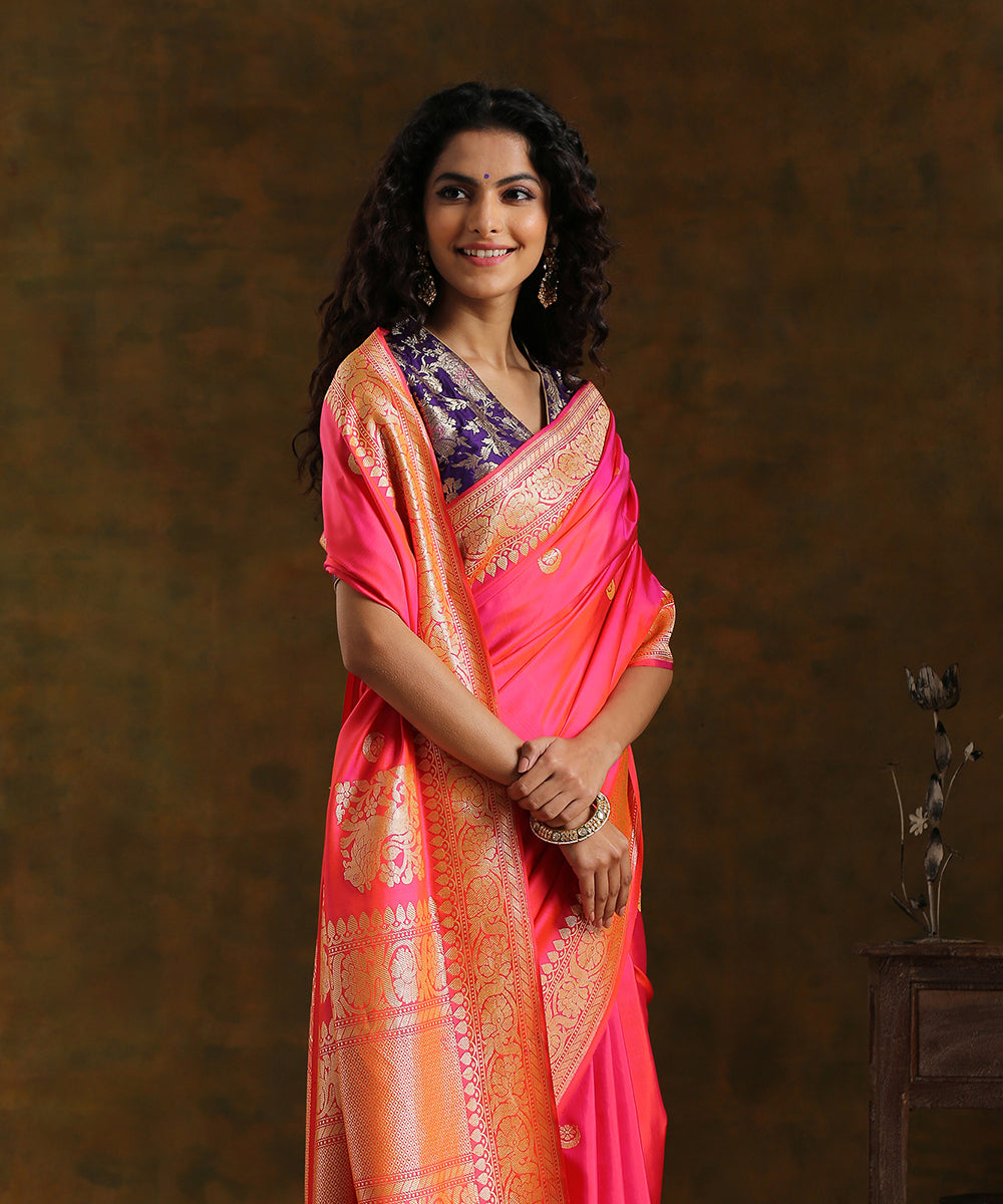 Handloom_Hot_Pink_And_Orange_Pure_Katan_Silk_Chaand_Boota_Banarasi_Saree_WeaverStory_01