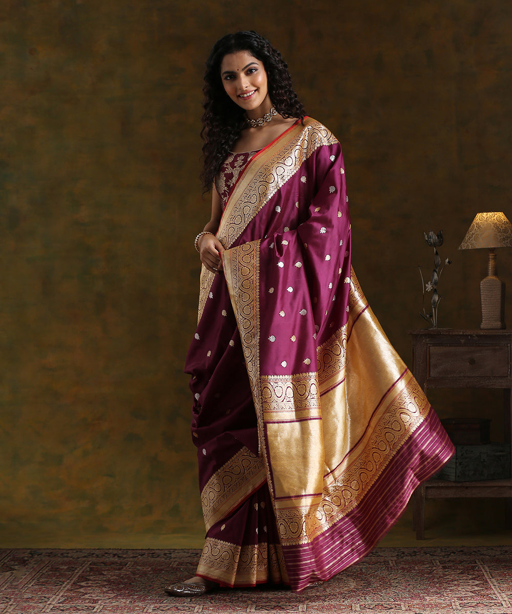 Wine_Handloom_Pure_Katan_Silk_Banarasi_Saree_with_Kadhwa_Booti_Saree_With_Gold_And_Silver_Zari_WeaverStory_02