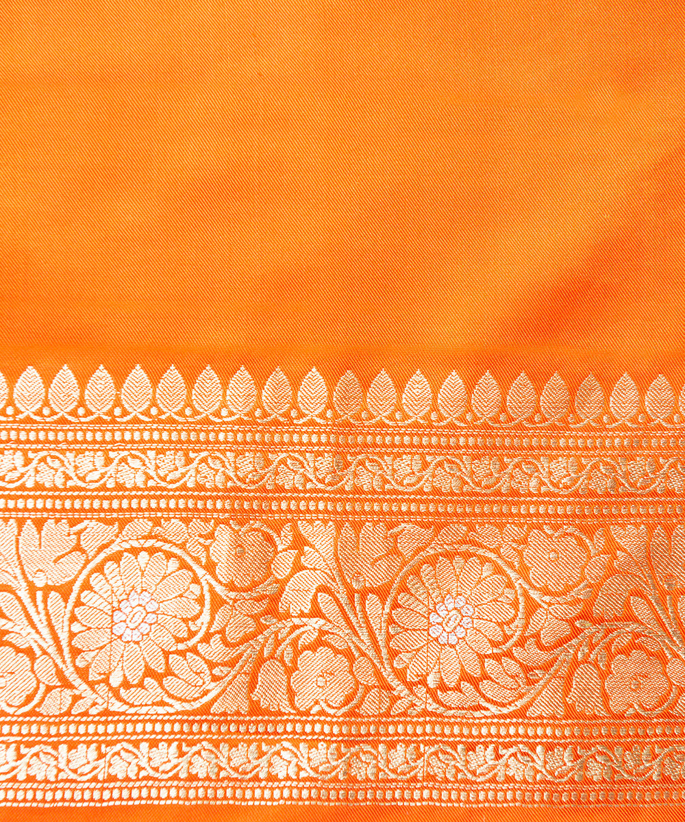 Handloom_Orange_Pure_Katan_Silk_Banarasi_Saree_with_Angoor_Jangla_WeaverStory_06