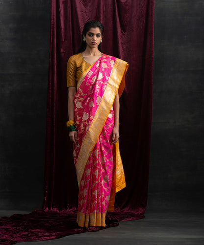 Handloom_Rani_Pink_Kadhwa_Jangla_Pure_Katan_Silk_Banarasi_Saree_With_Yellow_Border_WeaverStory_02