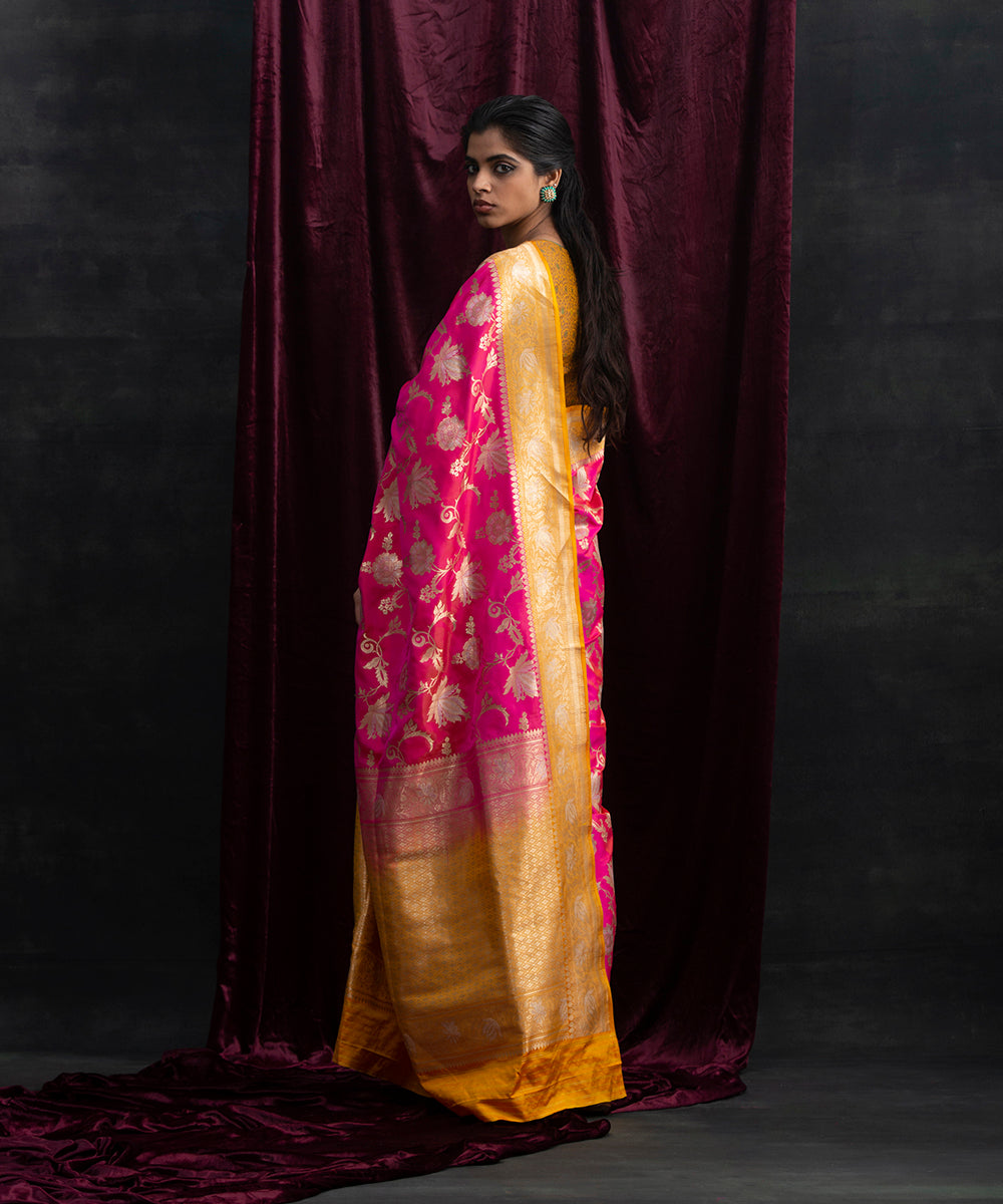 Handloom_Rani_Pink_Kadhwa_Jangla_Pure_Katan_Silk_Banarasi_Saree_With_Yellow_Border_WeaverStory_03