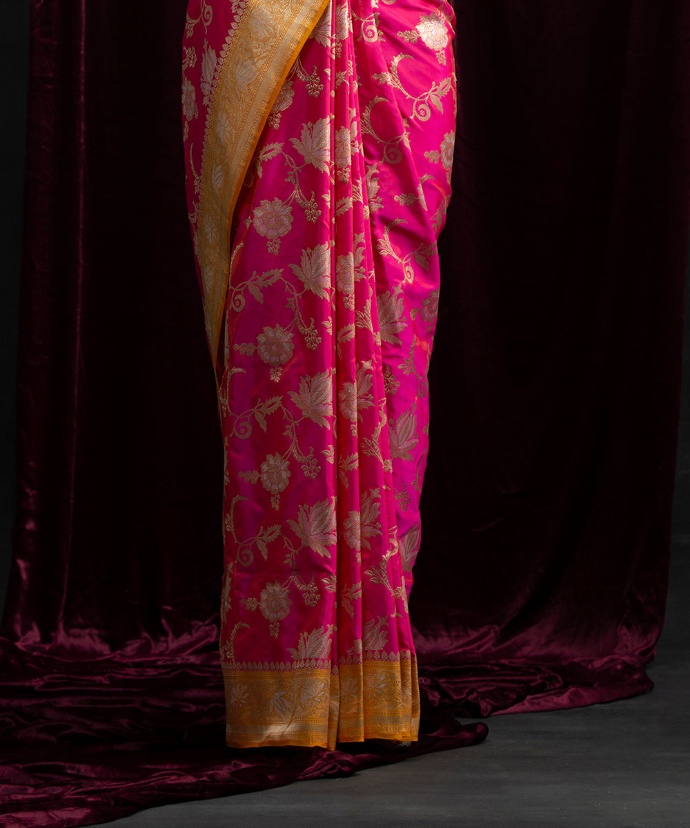 Handloom_Rani_Pink_Kadhwa_Jangla_Pure_Katan_Silk_Banarasi_Saree_With_Yellow_Border_WeaverStory_04