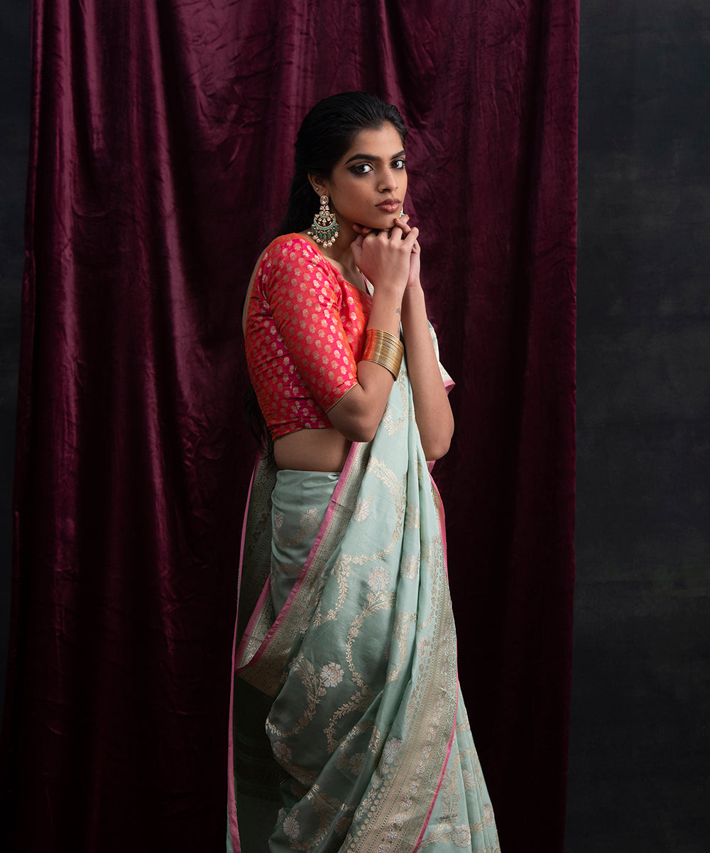 Handloom_Powder_Blue_Pure_Katan_Silk_Banarasi_Saree_with_Kadhwa_Meenakari_Jangla_WeaverStory_01