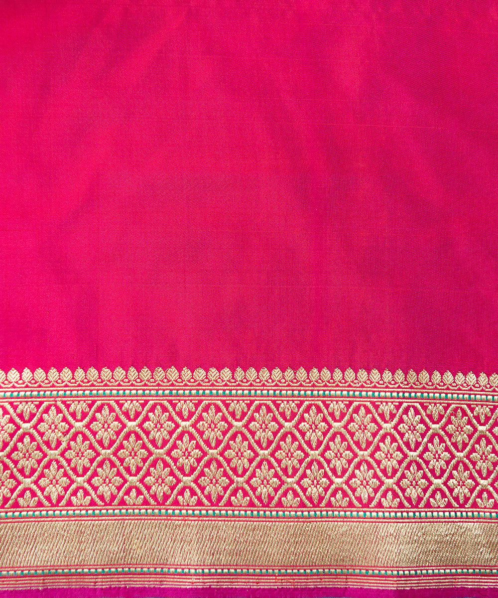 Dark_Pink_Handloom_Pure_Katan_Silk_Banarasi_Saree_with_Kadhwa_Jangla_and_Intricate_Border_WeaverStory_05