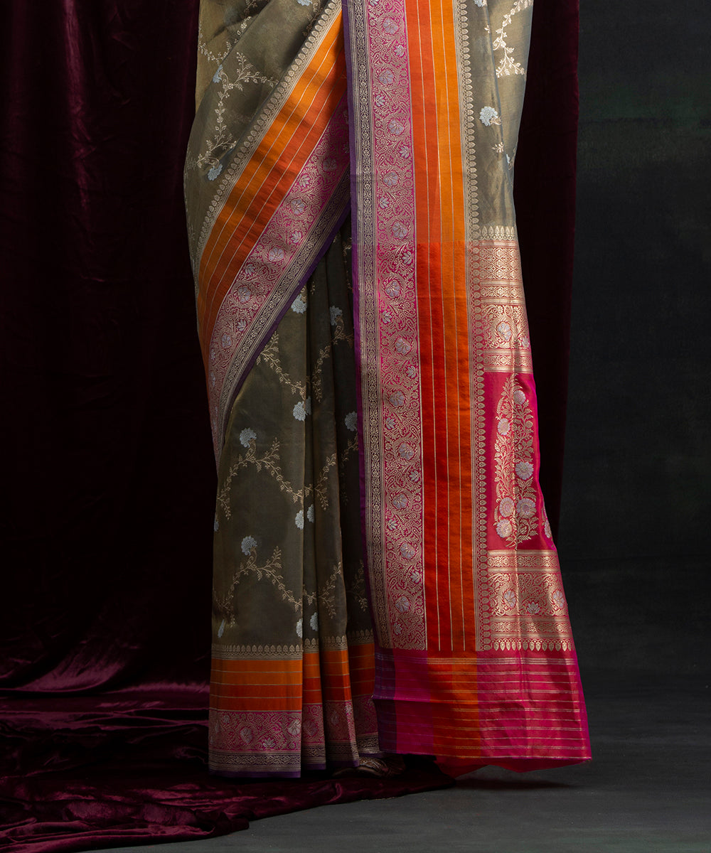 Handloom_Olive_And_Gold_Tissue_Silk_Banarasi_Saree_with_Jangla_and_Colored_Stripes_Border_WeaverStory_04