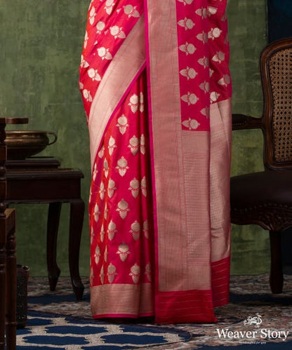 Handloom_Hot_Pink_Pure_Katan_Silk_Banarasi_Saree_with_Floral_Motifs_and_Cutwork_Weave_WeaverStory_04