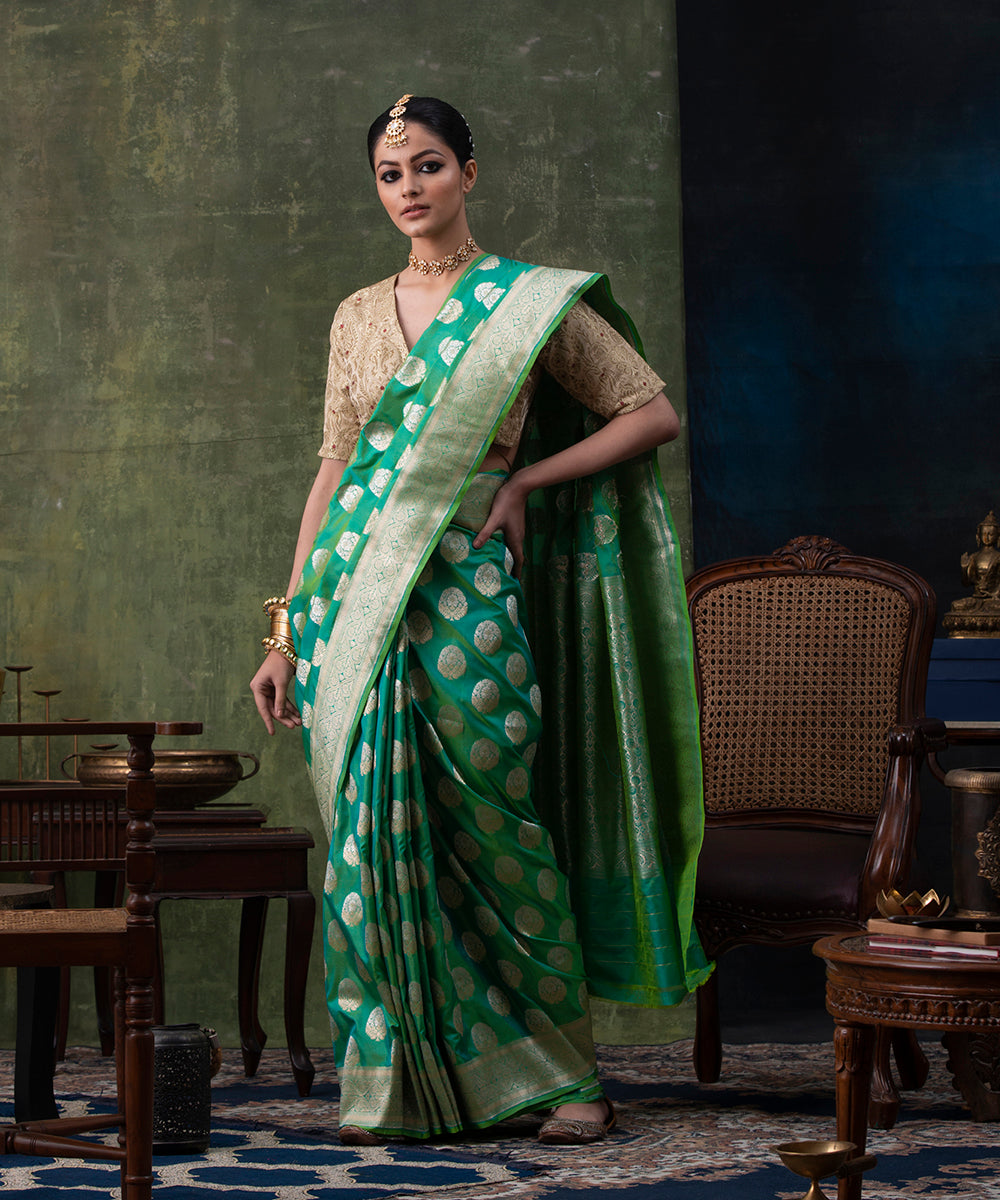 Handloom_Aqua_Green_Pure_Katan_Silk_Banarasi_Saree_with_Gold_And_Silver_Meenakari_Mughal_Booti_WeaverStory_02