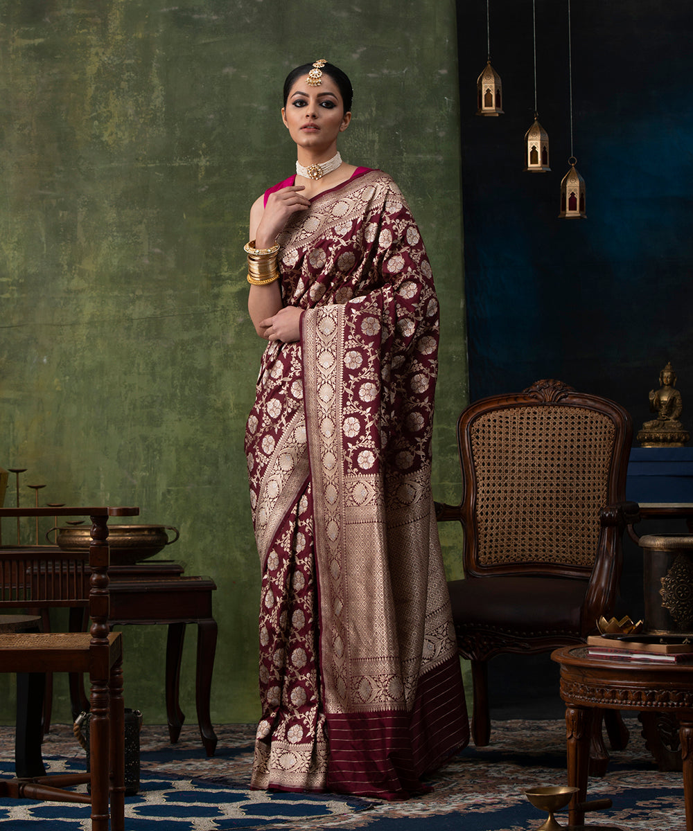 Handloom_Wine_Pure_Katan_Silk_Banarasi_Saree_with_Sona_Rupa_Small_Cutwork_Jaal_WeaverStory_02