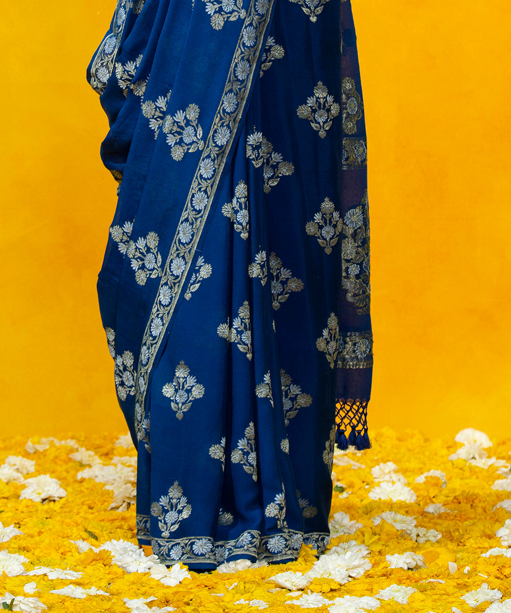 Handloom_Royal_Blue_Cutwork_Boota_Banarasi_Saree_With_Floral_Boota_WeaverStory_04
