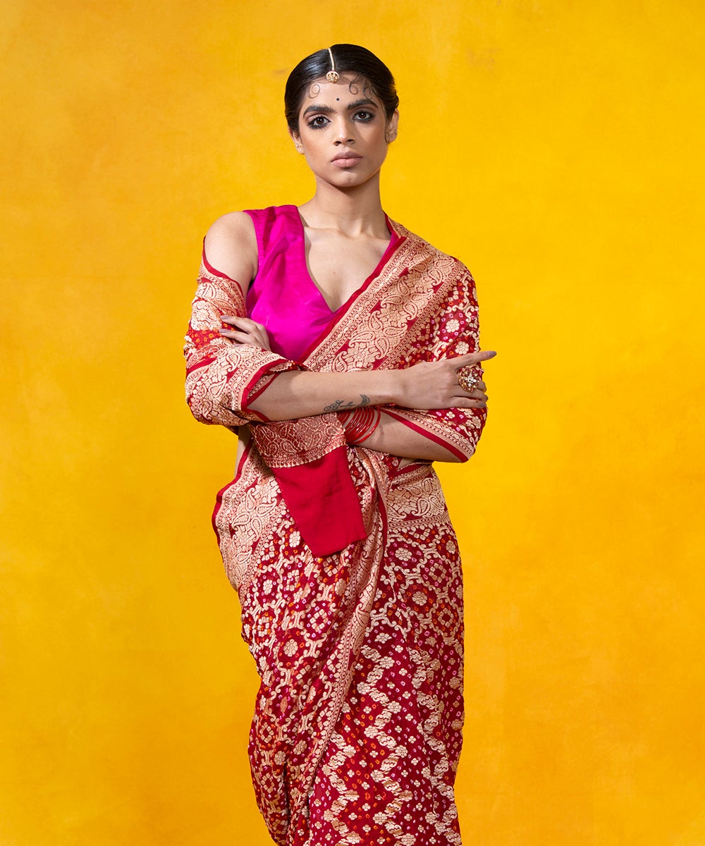 Handloom_Red_Georgette_Banarasi_Bandhej_Saree_With_Cutwork_Weave_and_Zari_Border_WeaverStory_01