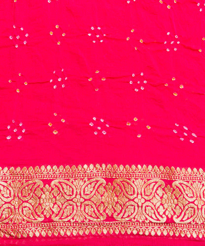 Handloom_Dual_Tone_Peach_and_Pink_Georgette_Banarasi_Bandhej_Saree_With_Cutwork_Weave_WeaverStory_05