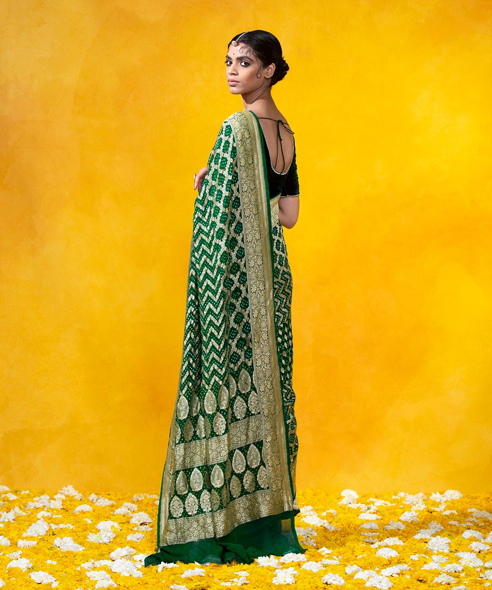 Handloom_Dark_Green_Georgette_Banarasi_Bandhej_Saree_With_Cutwork_Weave_WeaverStory_03