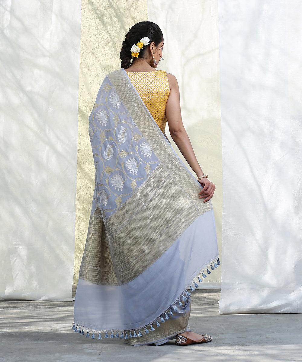 Light_Grey_Handloom_Sona_Rupa_Banarasi_Georgette_Saree_with_Jaal_WeaverStory_03