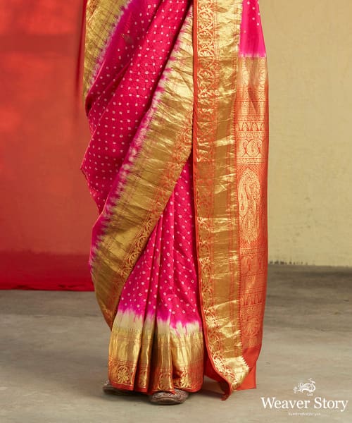 Handloom_Hot_Pink_Kanjivaram_Saree_With_Rust_And_Gold_Zari_Border_And_Bandhani_Work_WeaverStory_04