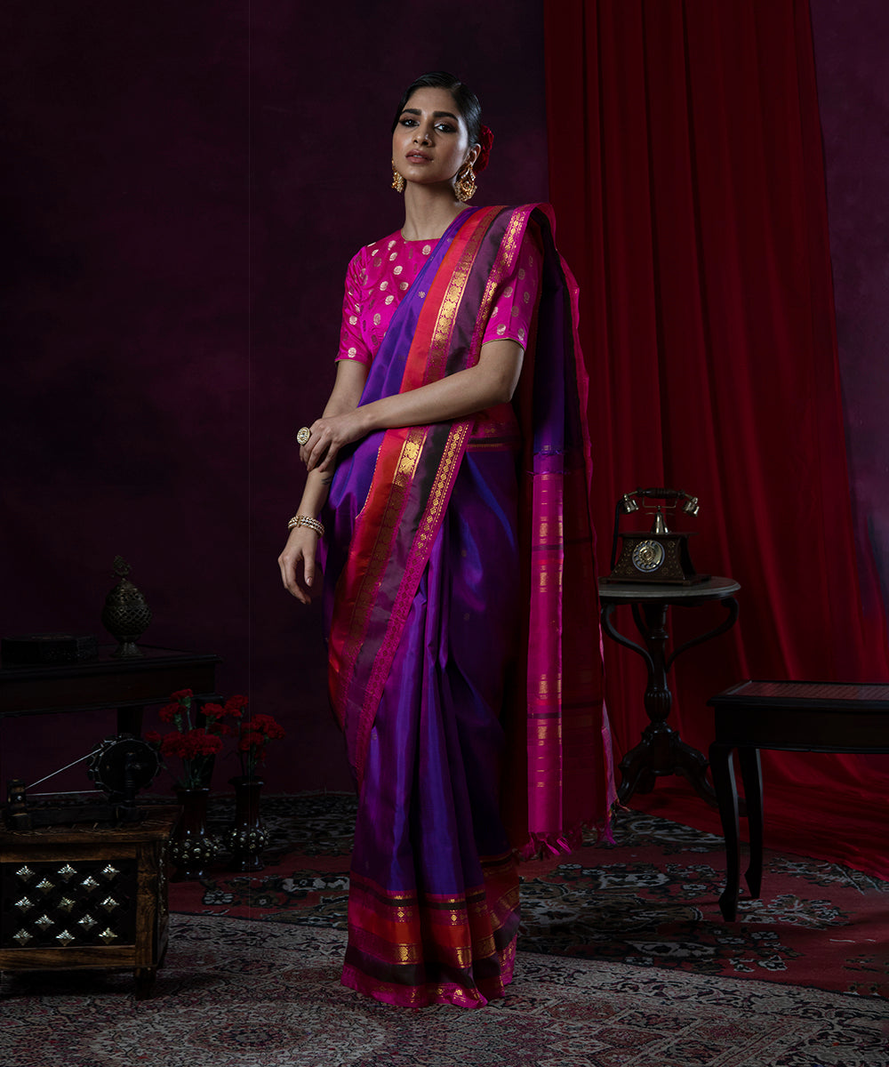 Handloom_Purple_Pure_Silk_Kanjivaram_Saree_With_Pink_Border_WeaverStory_02
