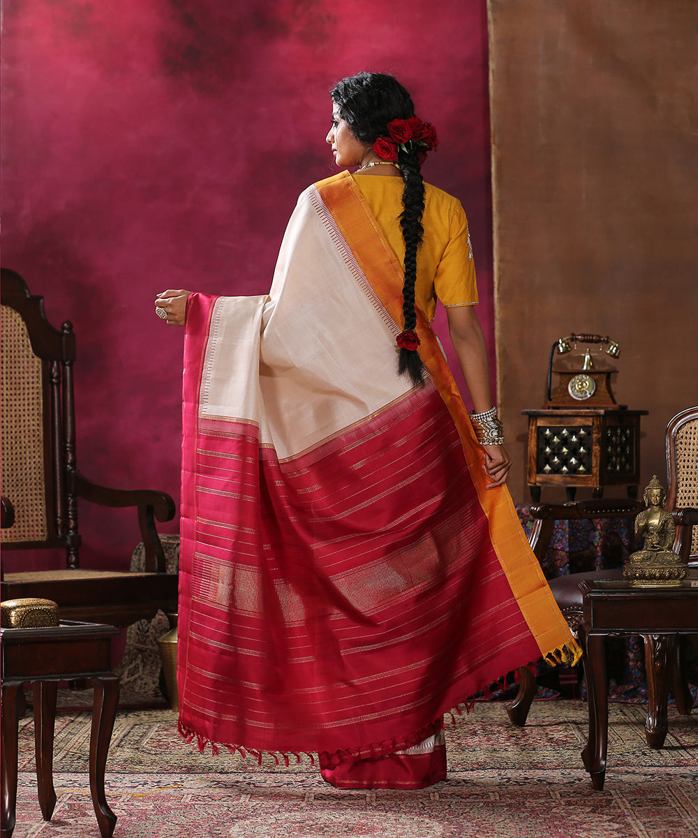 Handloom_Cream_Plain_Pure_Silk_Kanjivaram_Saree_With_Red_And_Mustard_Ganga_Jamuna_Border_WeaverStory_03