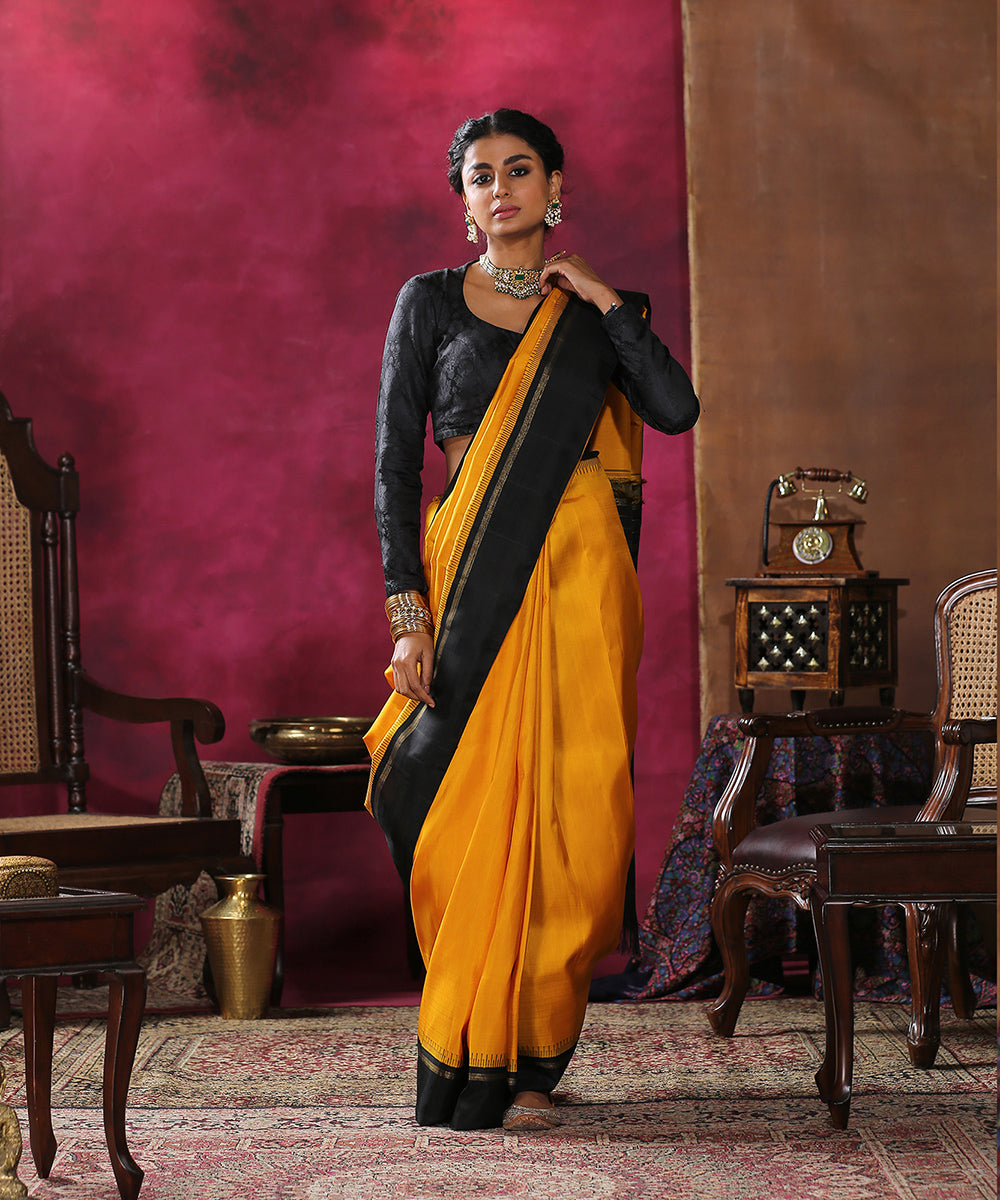 Imposing Pink Casual Black Border Linen Silk Saree