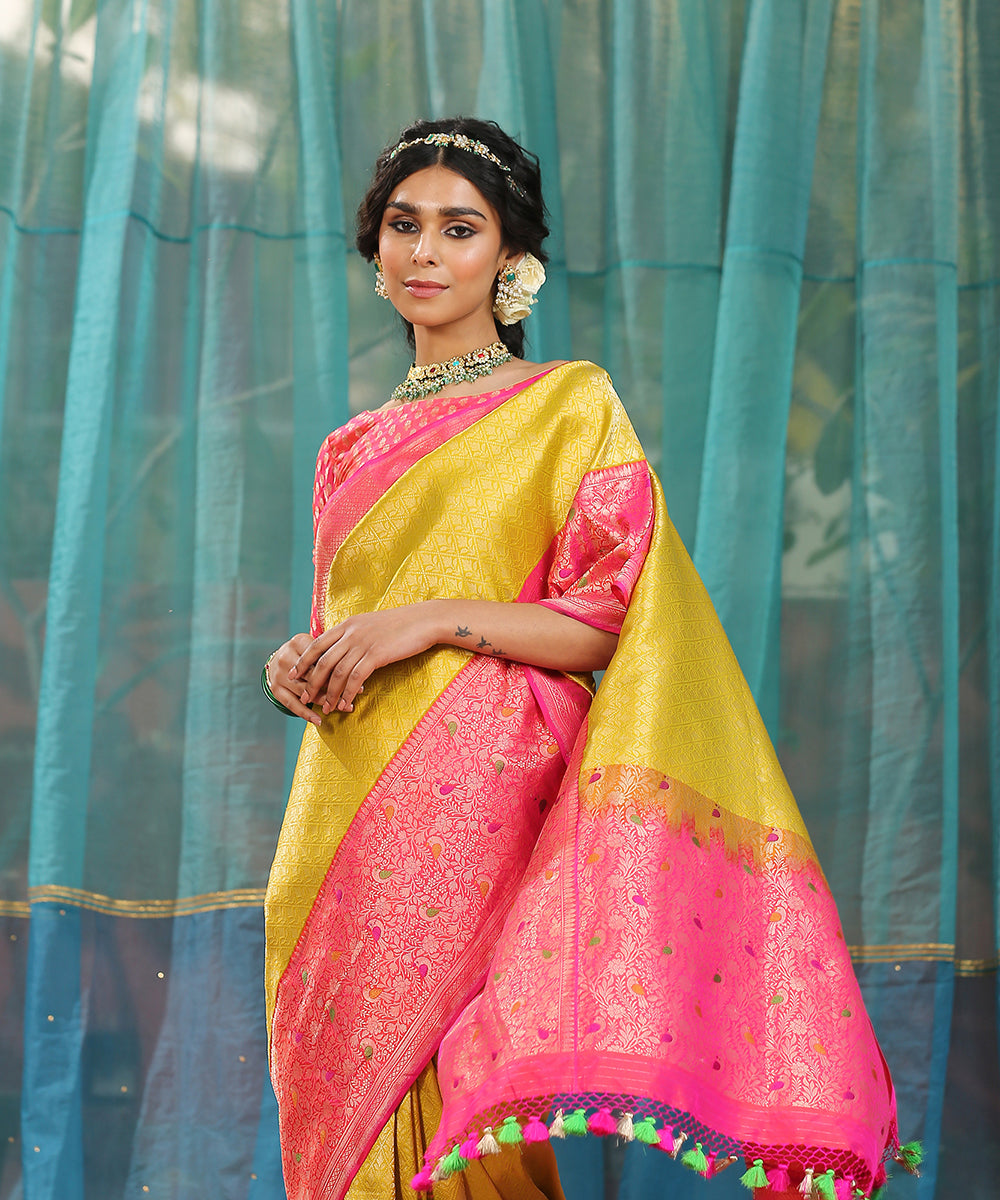 Handloom_Mustard_Brocade_Pure_Katan_Silk_Banarasi_Saree_With_Pink_Meenakari_Shikargah_Border_WeaverStory_01