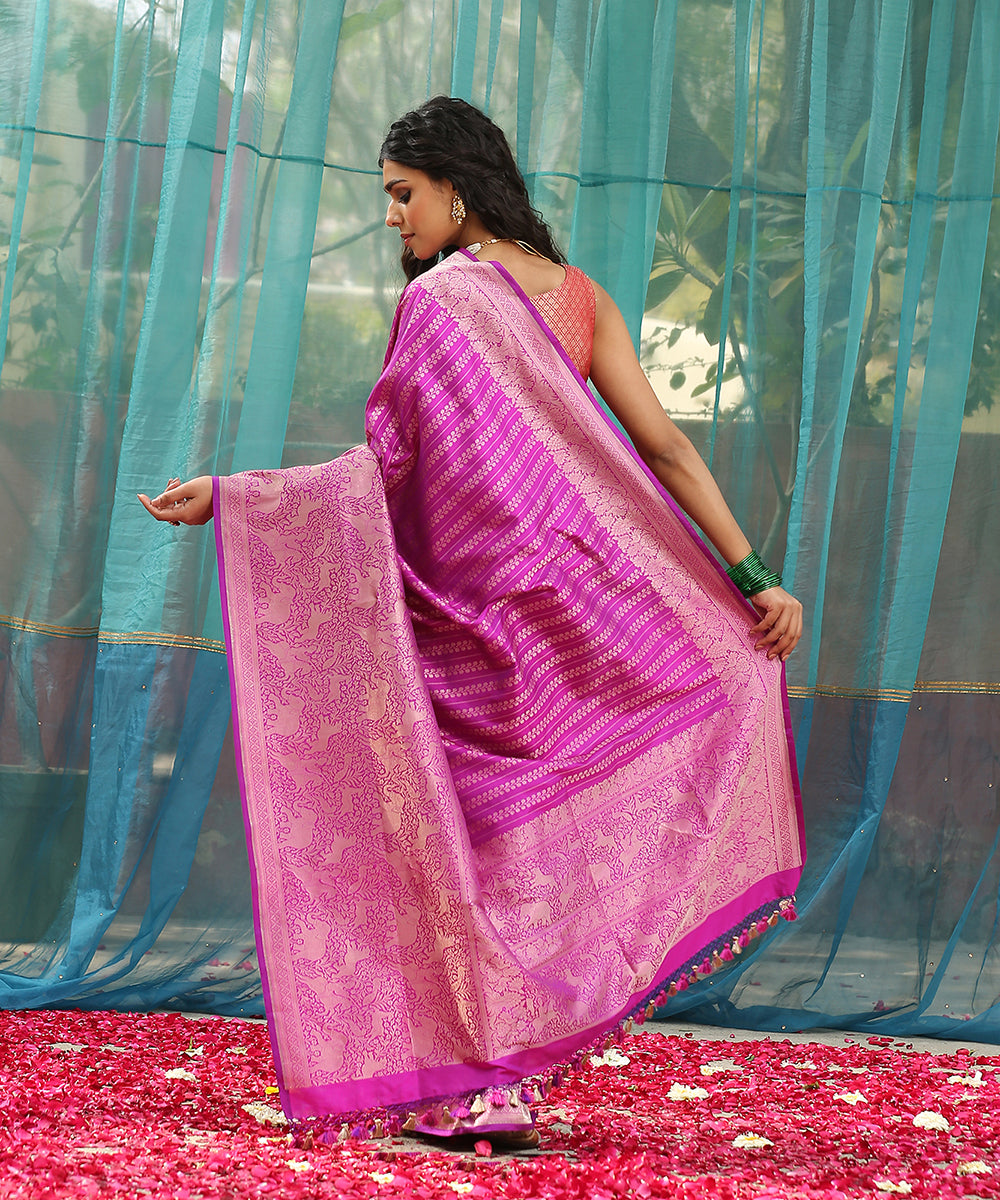 Handloom_Pink_Striped_Pure_Katan_Silk_Banarasi_Saree_With_Broad_Shikargah_Border_WeaverStory_03