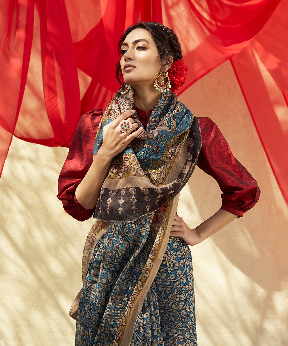 Handloom_Blue_Pure_Kota_Cotton_Checks_Saree_With_All_Over_Floral_Hand_Painted_Kalamkari_WeaverStory_01