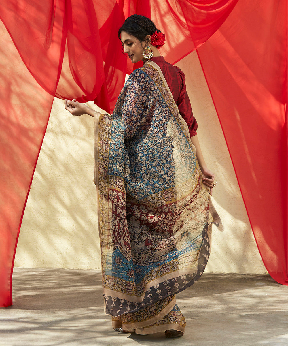 Handloom_Blue_Pure_Kota_Cotton_Checks_Saree_With_All_Over_Floral_Hand_Painted_Kalamkari_WeaverStory_03