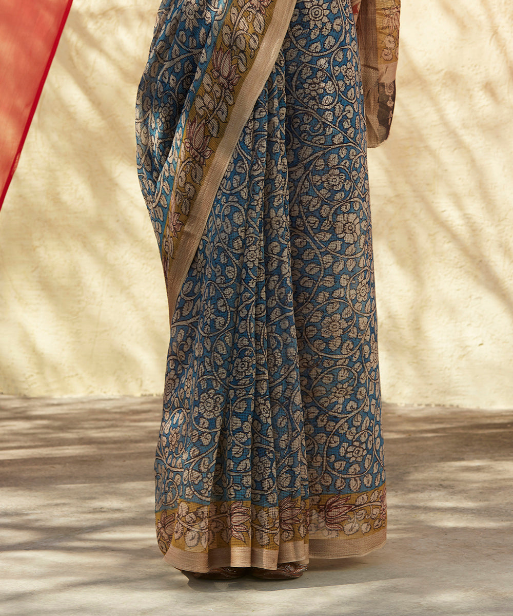 Handloom_Blue_Pure_Kota_Cotton_Checks_Saree_With_All_Over_Floral_Hand_Painted_Kalamkari_WeaverStory_04