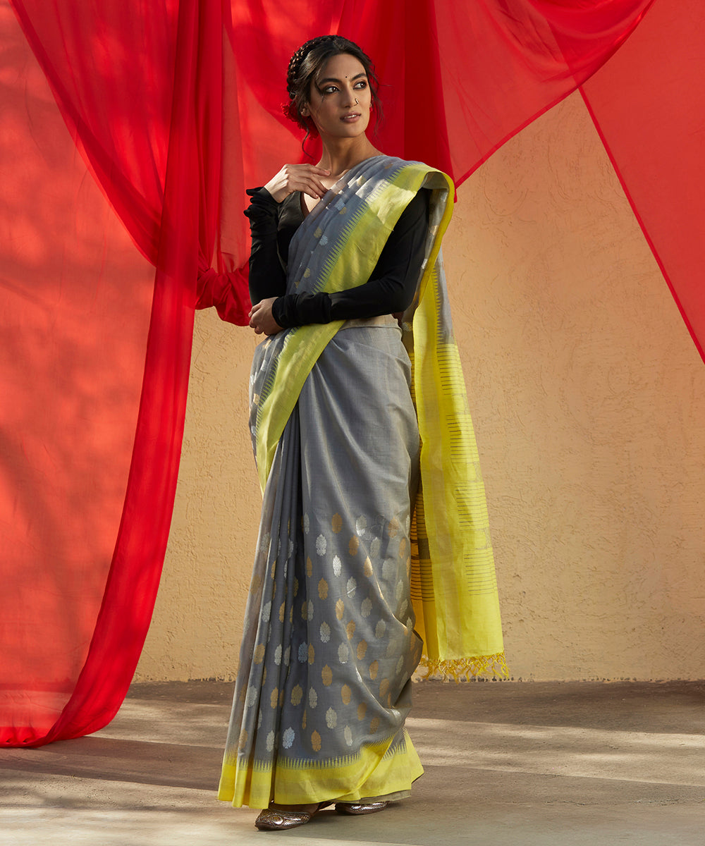 Grey_Handloom_Ponduru_Cotton_Saree_With_Yellow_Temple_Border_And_All_Over_Gold_And_Silver_Zari_Booti_WeaverStory_02