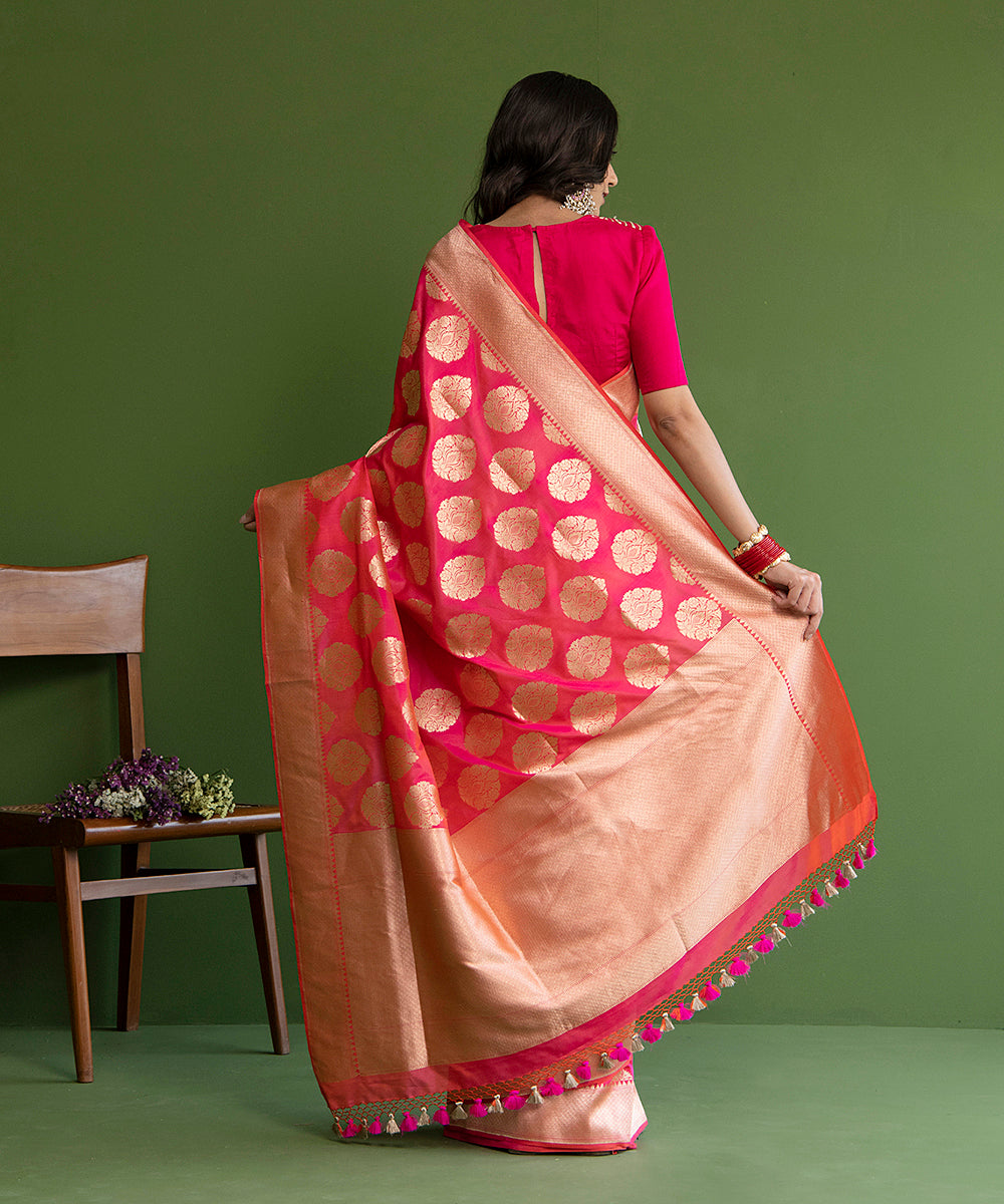 Handloom_Pink_Pure_Katan_Silk_Banarasi_Saree_With_Cutwork_Gold_Zari_Boota_WeaverStory_03