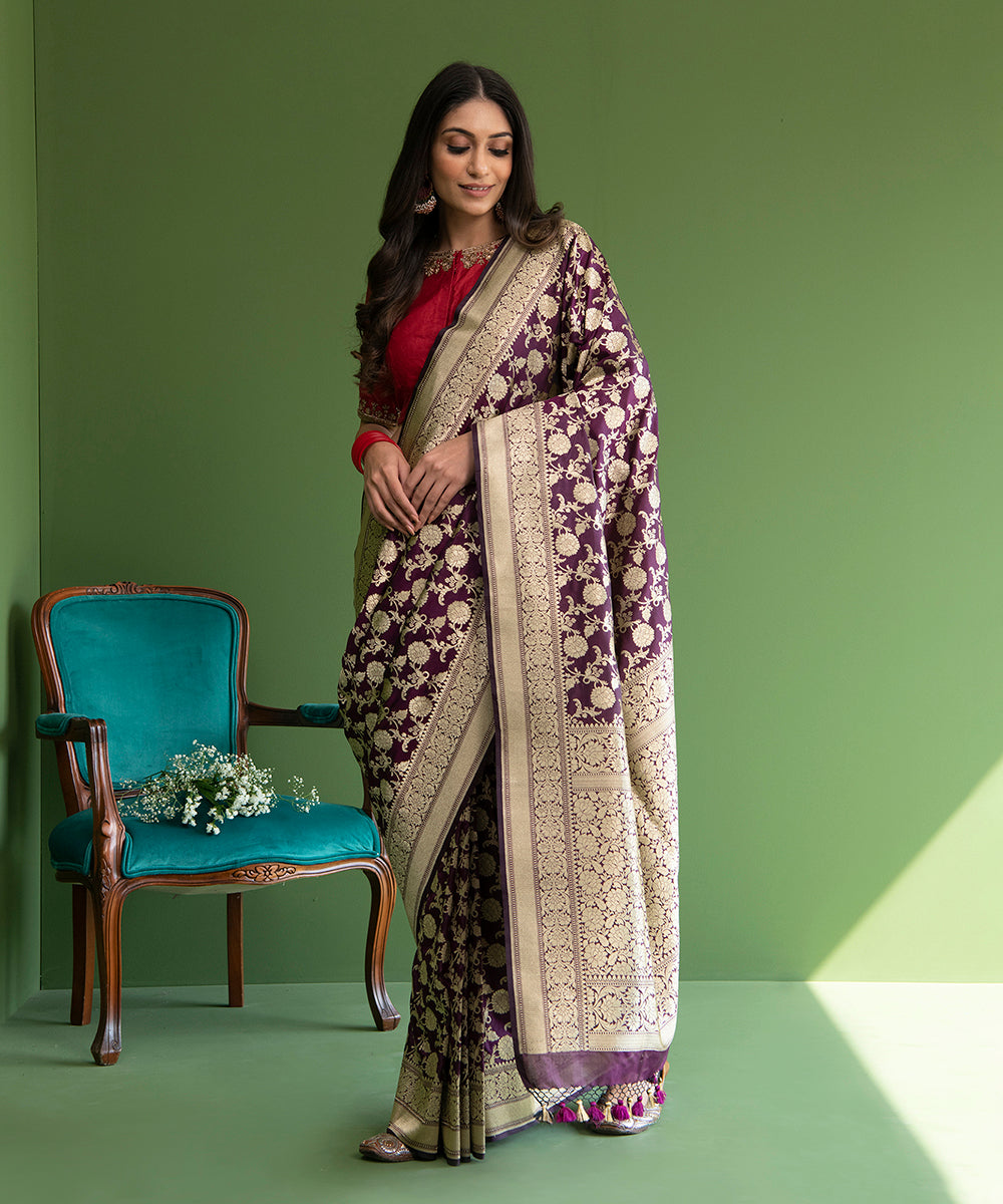 Handloom_Purple_Pure_Katan_Silk_Banarasi_Saree_With_Cutwork_Zari_Floral_Jaal_WeaverStory_02