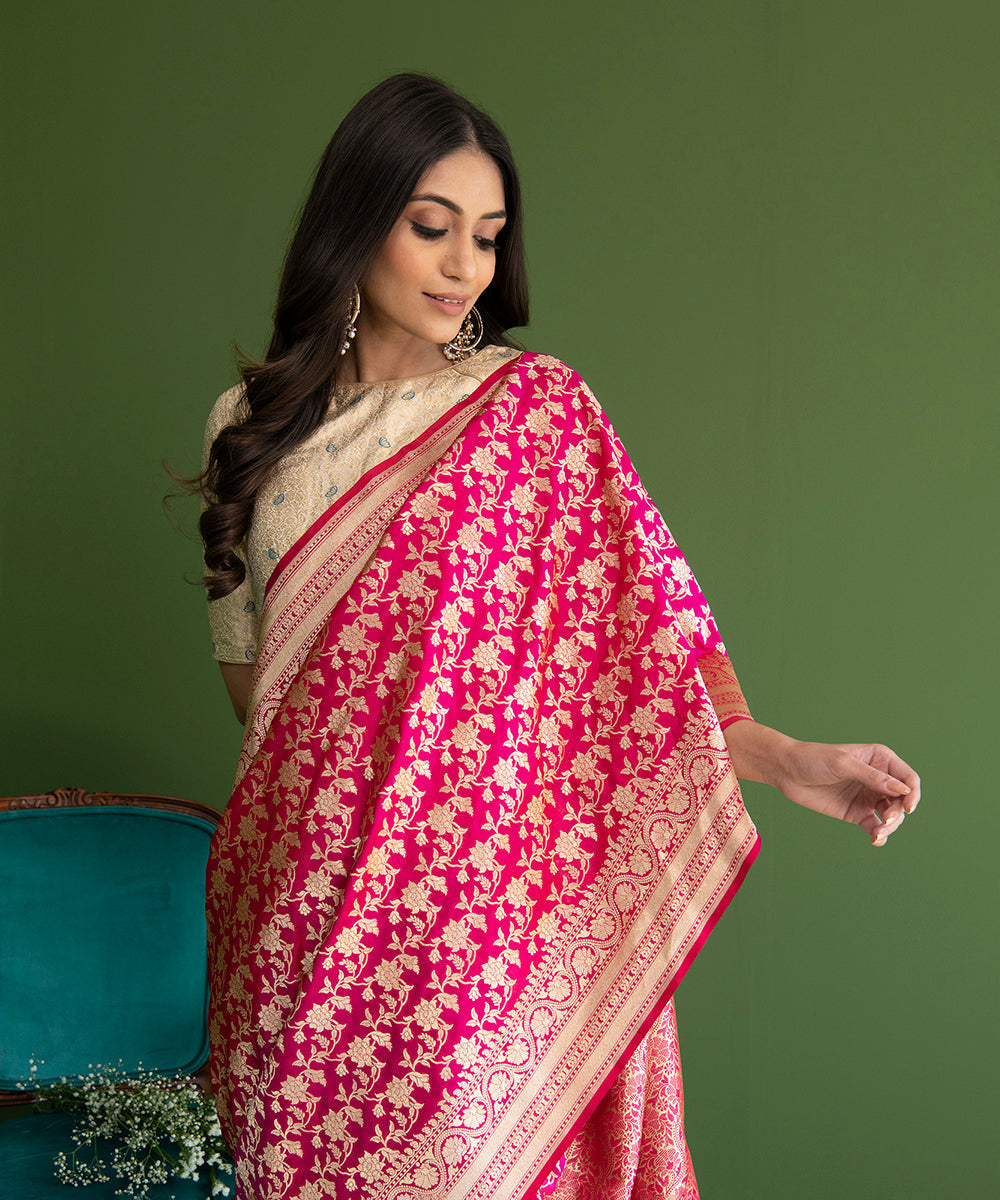 Handloom_Pink_Pure_Katan_Silk_Banarasi_Cutwork_Saree_With_Gold_Zari_Jaal_WeaverStory_01