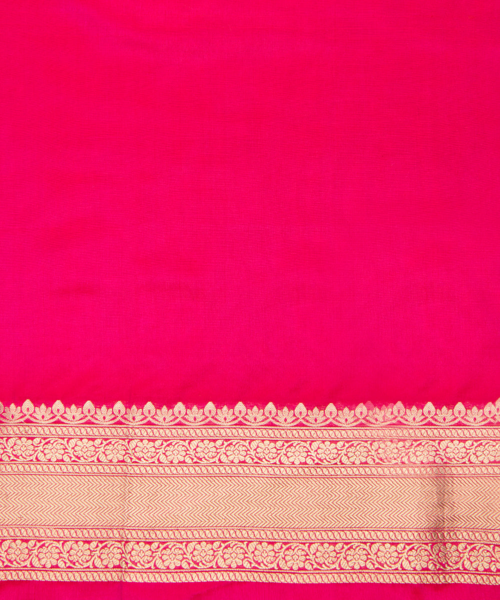 Pink_Handloom_Pure_Katan_Silk_Banarasi_Saree_With_Cutwork_Floral_Zari_Jaal_WeaverStory_05