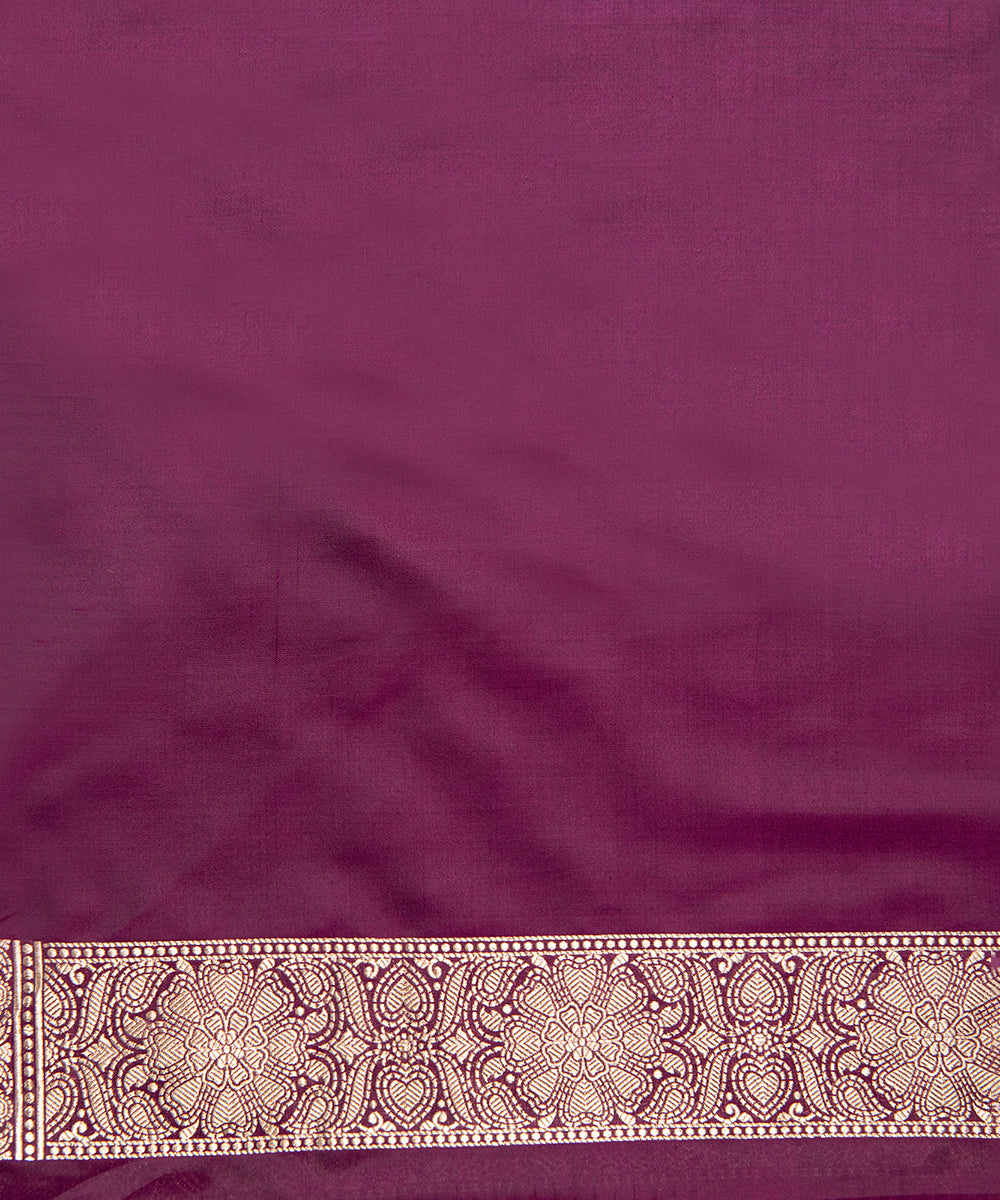 Handloom_Purple_Pure_Katan_Silk_Banarasi_Cutwork_Saree_With_Small_Floral_Jaal_WeaverStory_05