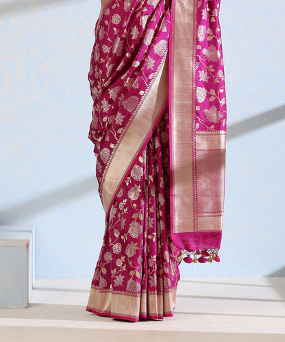 Handloom_Purple_Floral_Jaal_Pure_Katan_Silk_Banarasi_Saree_With_Sona_Rupa_Zari_WeaverStory_04