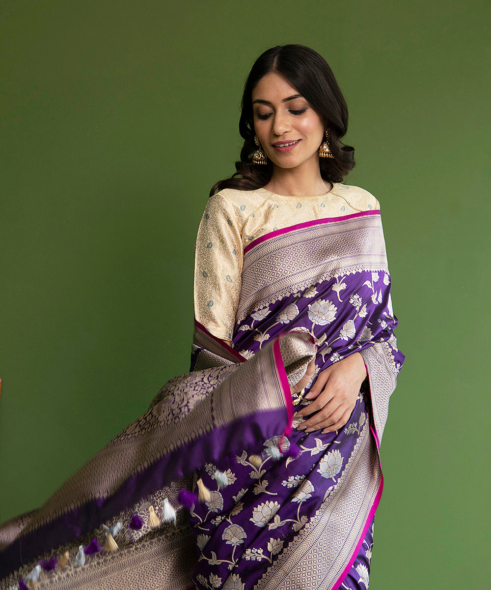 Purple_Handloom_Pure_Katan_Silk_Sona_Rupa_Banarasi_Saree_with_Cutwork_Jaal_WeaverStory_01