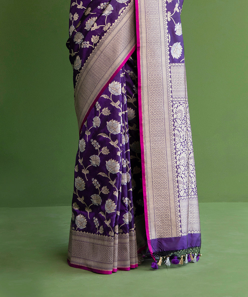 Purple_Handloom_Pure_Katan_Silk_Sona_Rupa_Banarasi_Saree_with_Cutwork_Jaal_WeaverStory_04