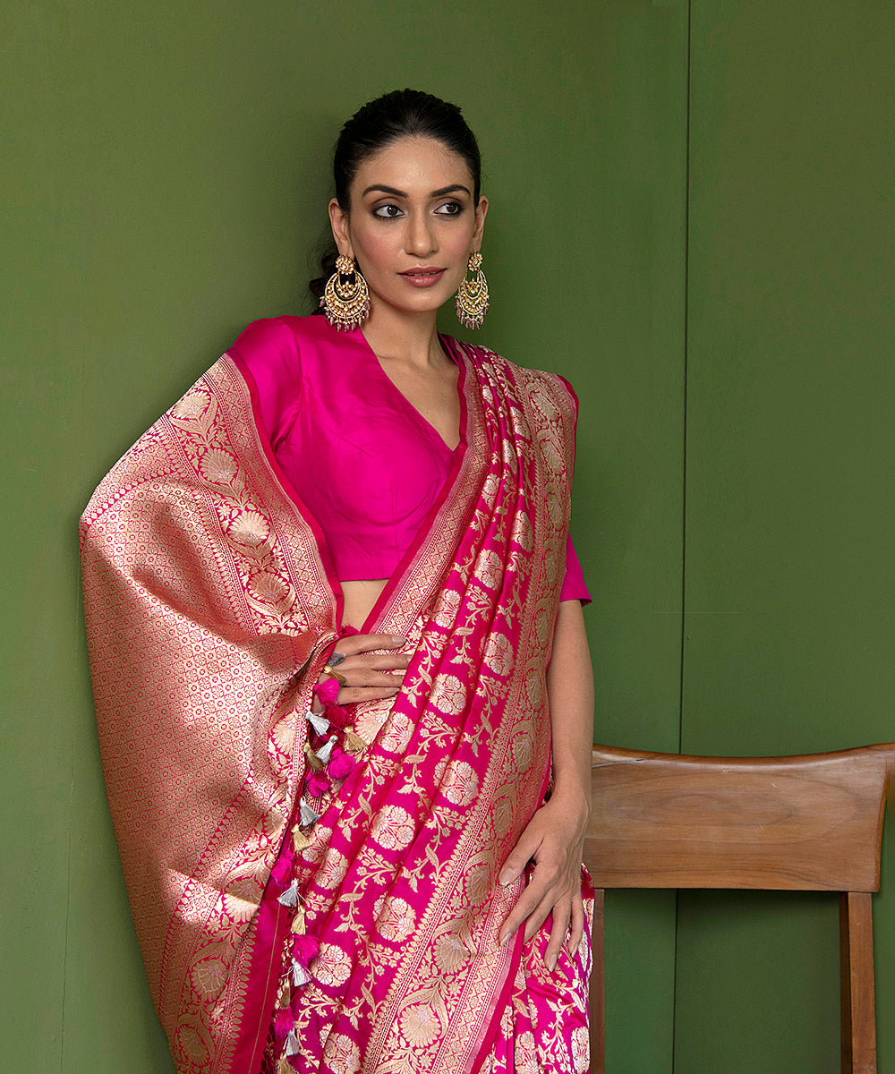 Pink_Handloom_Pure_Katan_Silk_Banarasi_Saree_with_Sona_Rupa_Jangla_Design_WeaverStory_01