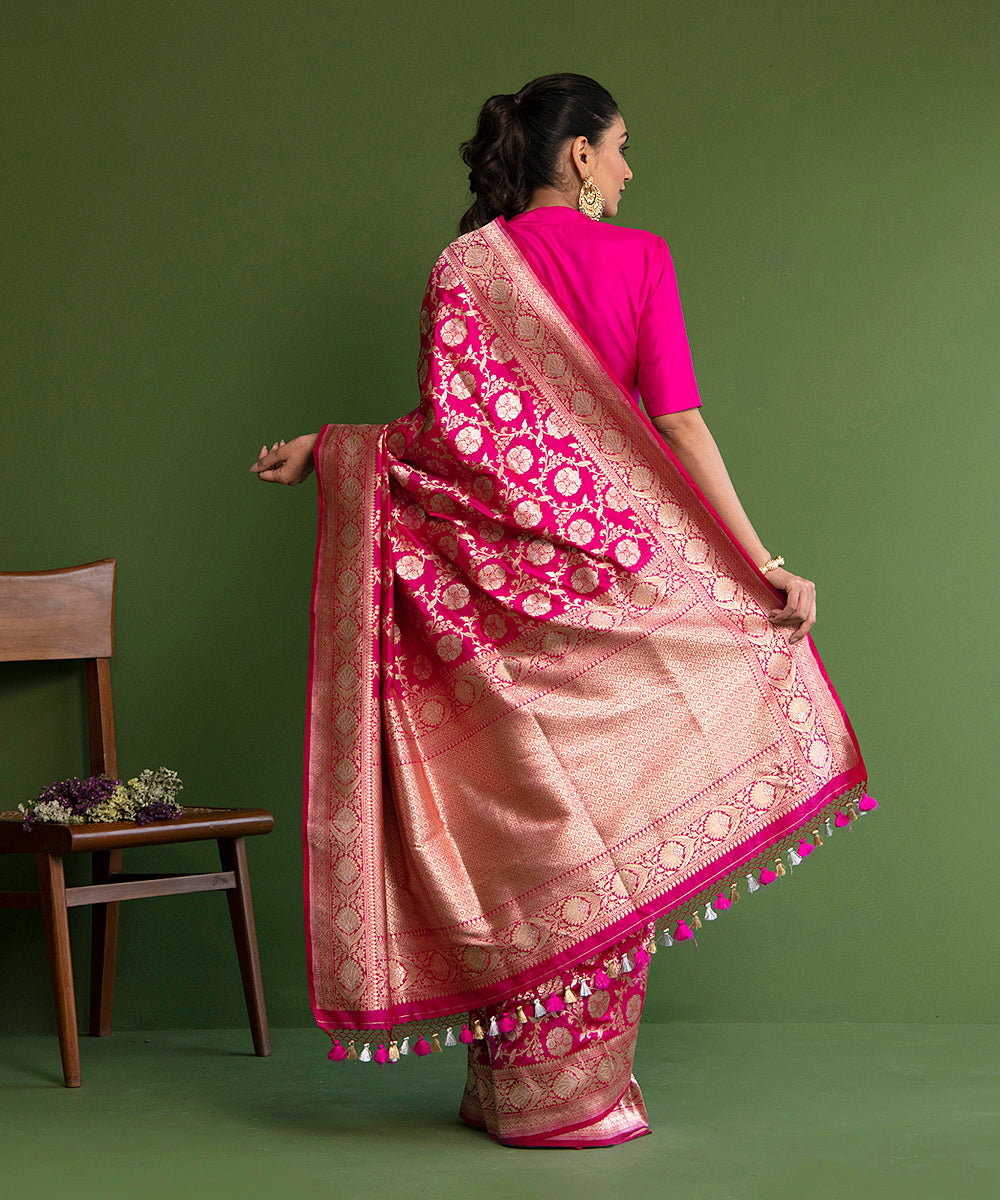 Pink_Handloom_Pure_Katan_Silk_Banarasi_Saree_with_Sona_Rupa_Jangla_Design_WeaverStory_03