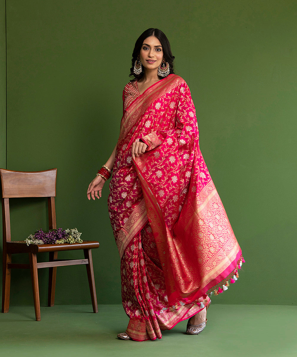 Handloom_Hot_Pink_Pure_Katan_Silk_Banarasi_Saree_with_Sona_Rupa_Cutwork_Jaal_WeaverStory_02