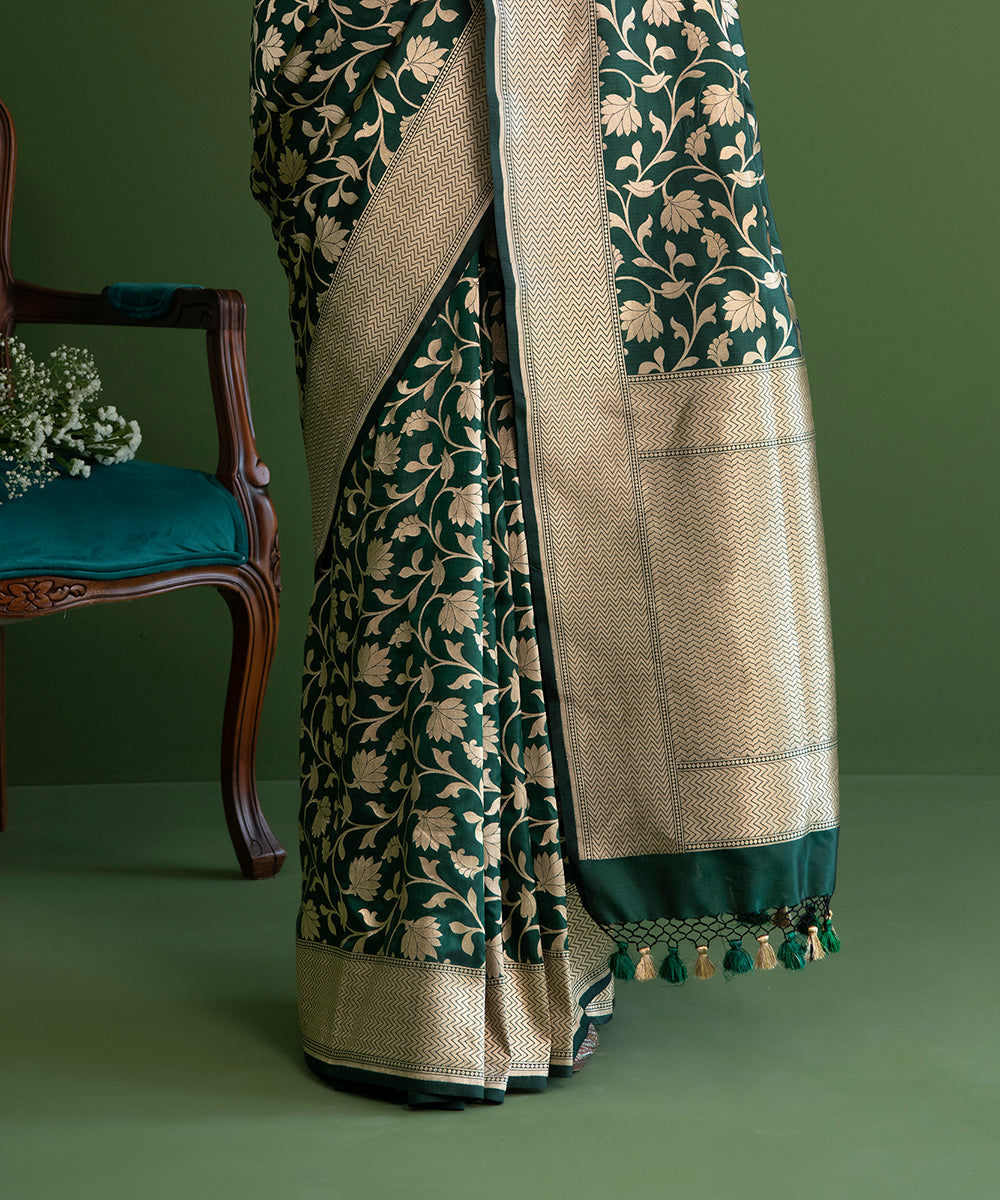 Dark_Green_Handloom_Pure_Katan_Silk_Banarasi_Saree_with_Cutwork_Jangla_WeaverStory_04