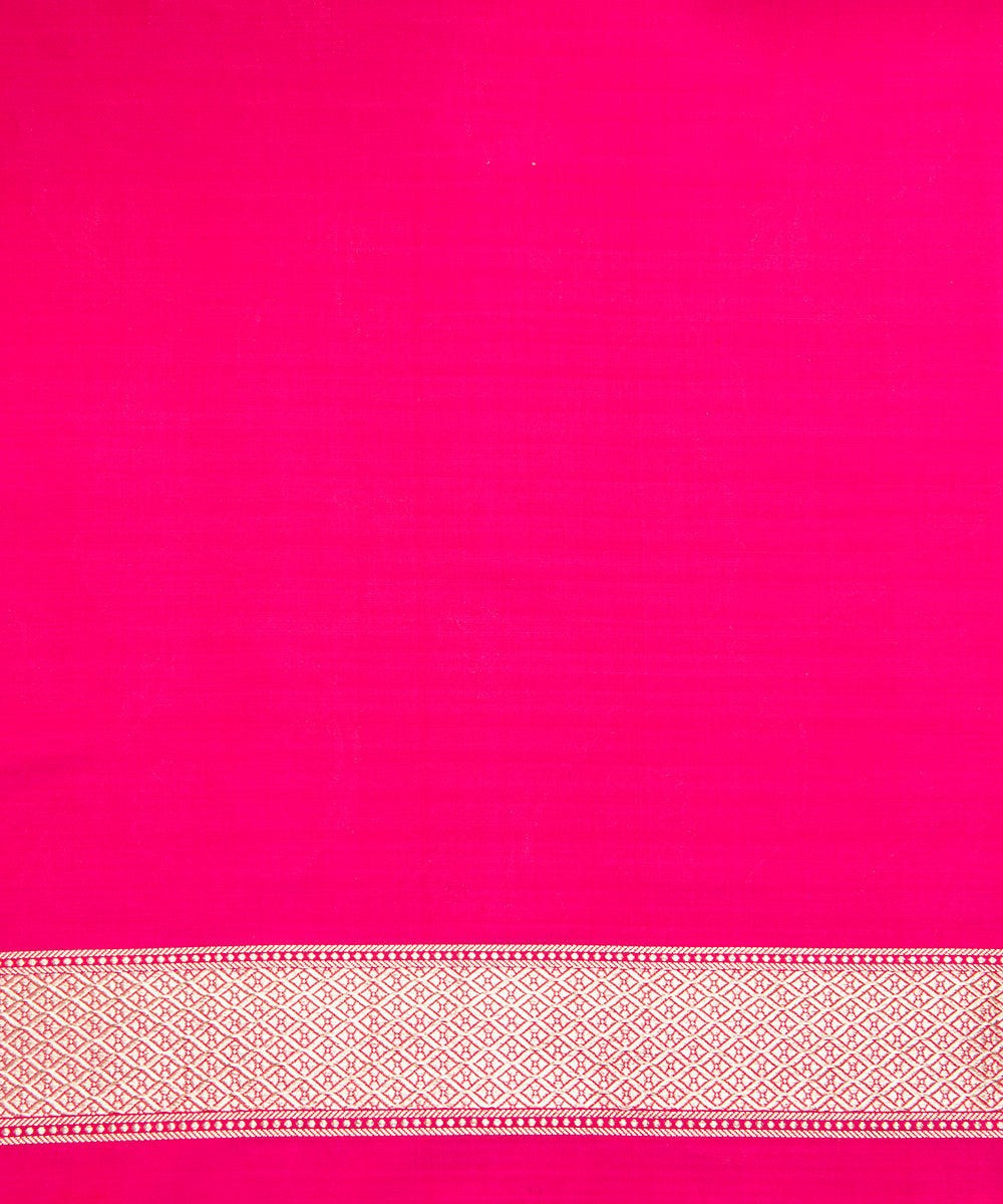 Handloom_Hot_Pink_Pure_Katan_Silk_Banarasi_Saree_with_Cutwork_Jaal_WeaverStory_05