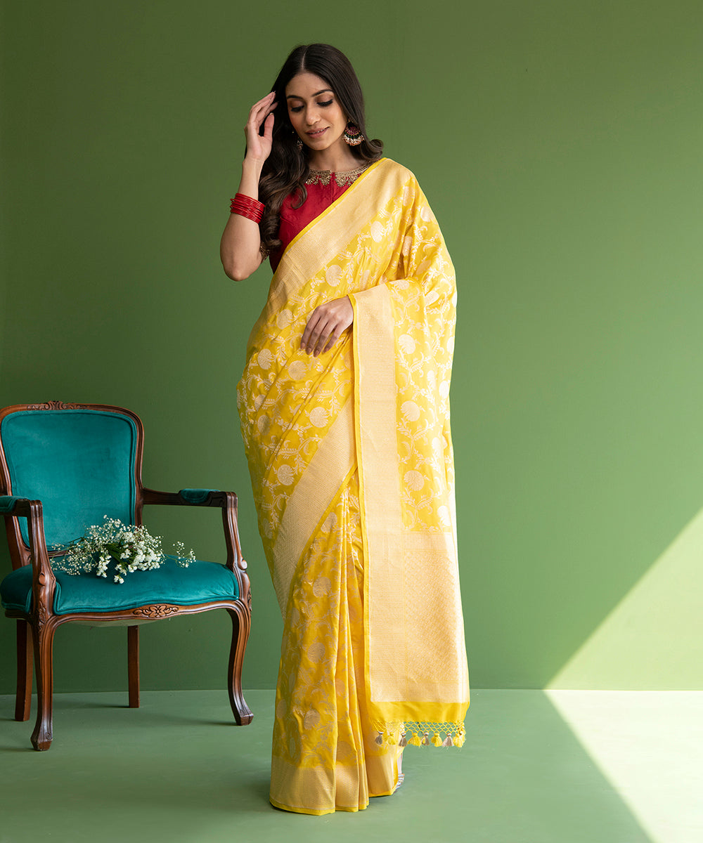 Sunny_Yellow_Handloom_Pure_Katan_Silk_Banarasi_Saree_with_Cutwork_Floral_Jaal_WeaverStory_02