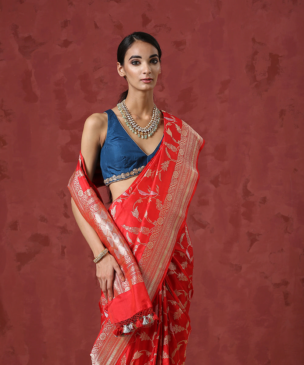 Handloom_Red_Pure_Katan_Silk_Banarasi_Saree_with_Sona_Rupa_Jaal_WeaverStory_01