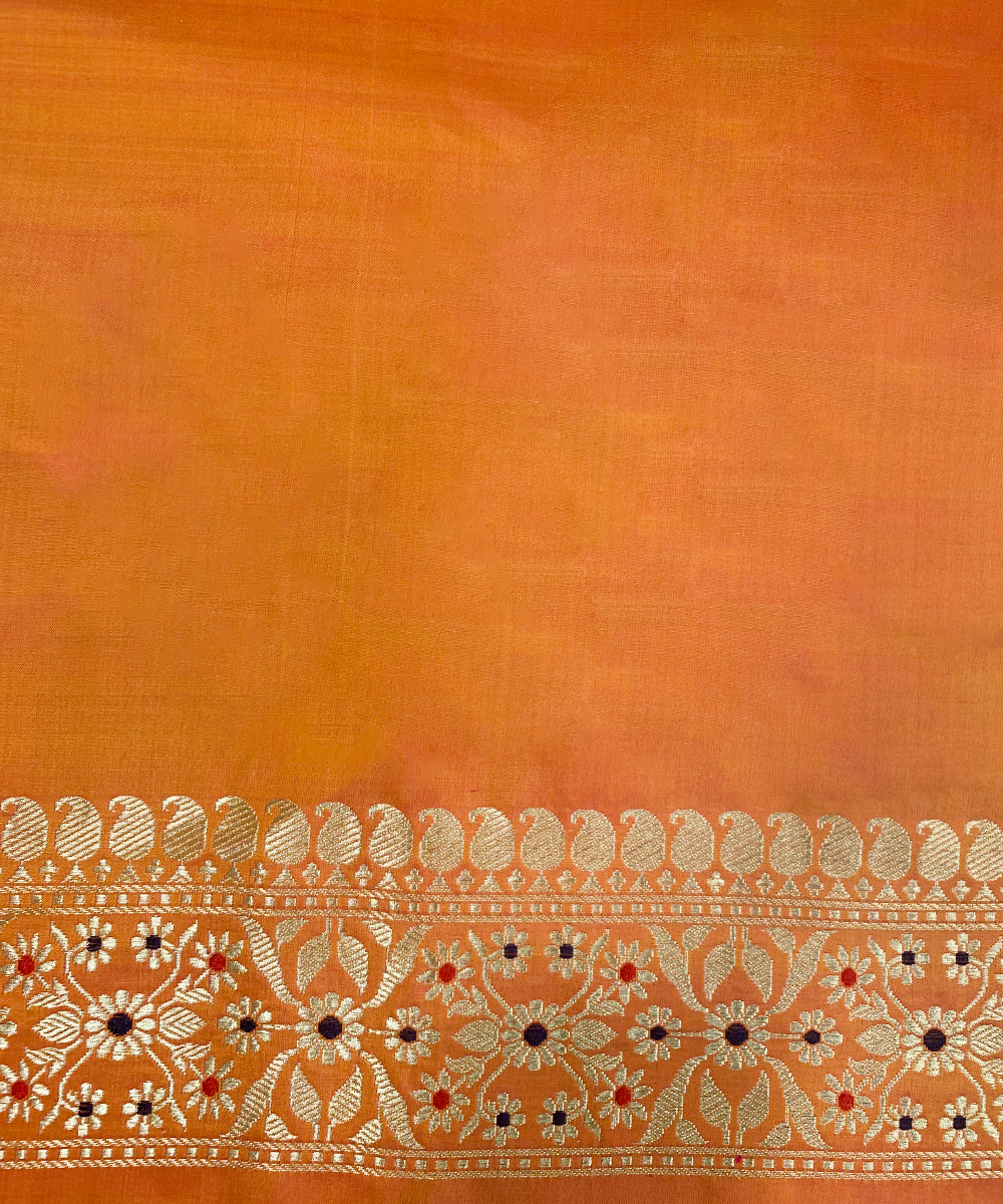 Peach_And_Orange_Handloom_Pure_Katan_Silk_Rangkaat_Banarasi_Saree_WeaverStory_05